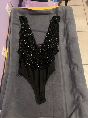 Valia bodysuit with Rhinestone Detail size small